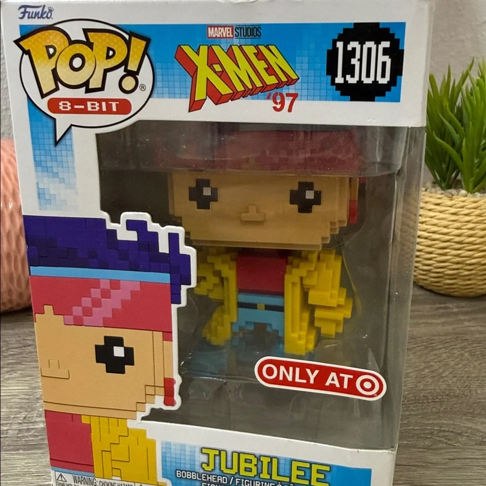 Funko 8-Bit X-Men Jubilee Figure - Bobblehead